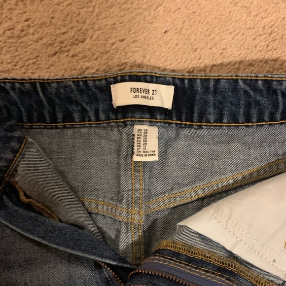 Jean skirt - Picture 3 of 3